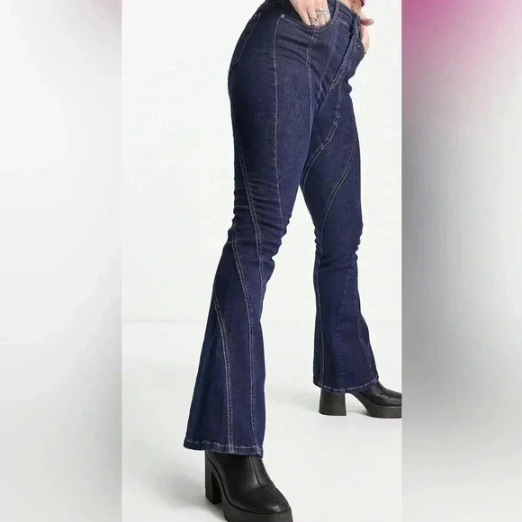 TopShop Jamie Flare Curved Seam Jeans size 26 - Picture 2 of 7